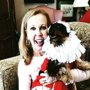 Meet your Posher, Monica